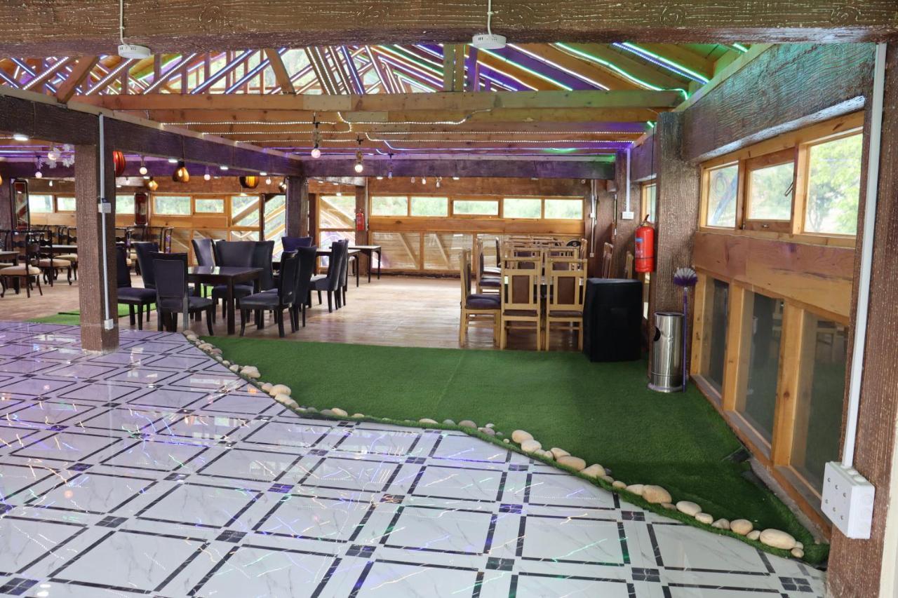 איוביה Hotel Al Azeem מראה חיצוני תמונה