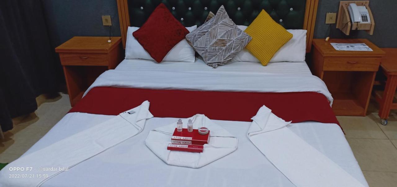 איוביה Hotel Al Azeem מראה חיצוני תמונה