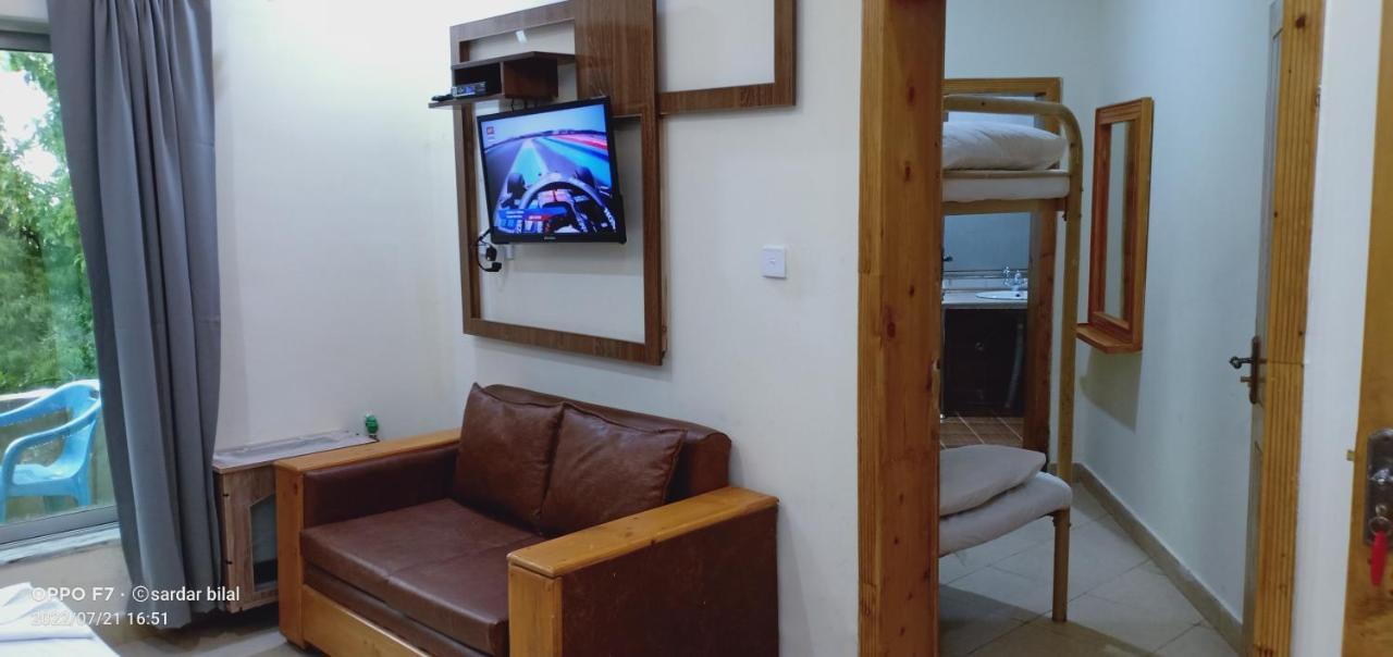 איוביה Hotel Al Azeem מראה חיצוני תמונה